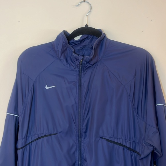 Nike Navy Blue Unisex Rain Jacket with Gray Swoosh - Picture 5 of 8